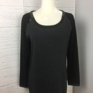 Gray shift dress with blank trim. Comfortable!